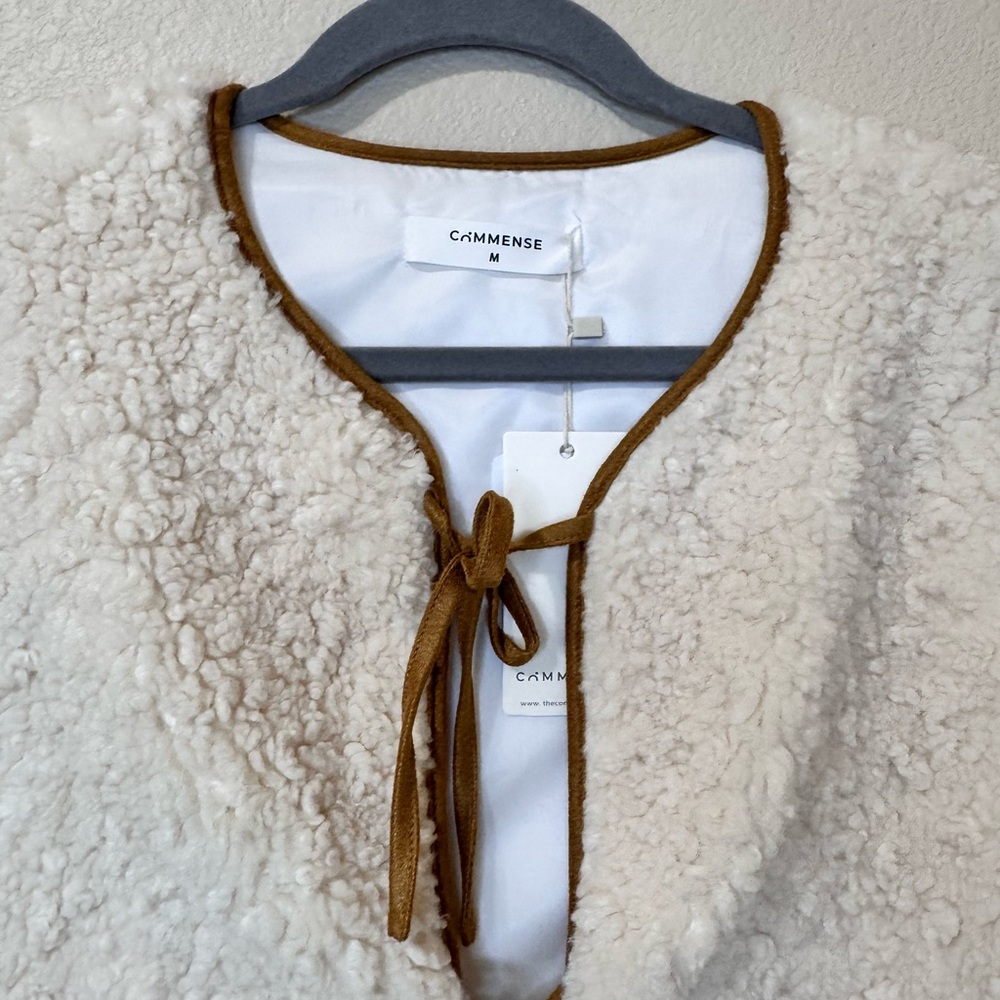 Commense Sherpa Teddy Vest – New With Tags - Picture 4 of 14